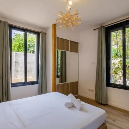 Tranquil Riviera With Sea View Apartment